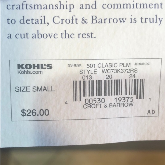 Croft & Barrow Plum shirt size small - Picture 5 of 5